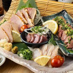 鶏の造り盛り合わせ