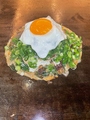 料理メニュー写真&nbsp;ねぎ焼　　いか豚ねぎ3倍盛り（目玉のせ）