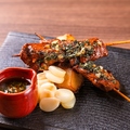 料理メニュー写真 Anticuchos de corazon (x2)