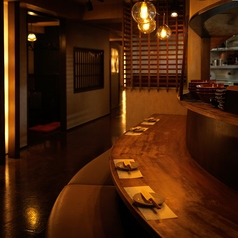 大人デートにカウンタ―席※写真はイメージ