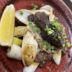 鮪の血合にんにくバター焼き