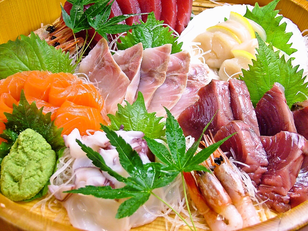刺身も、晩酌には欠かせない１つ！村さ来のお刺身は鮮度抜群！刺身や汁もの・焼き魚などもおすすめ