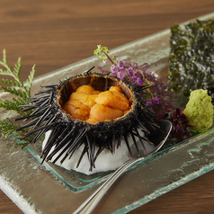 殻付き雲丹のお刺身