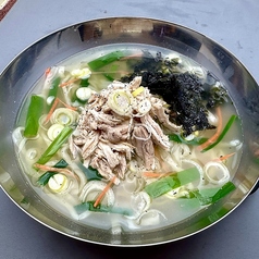 タッカルグクス
