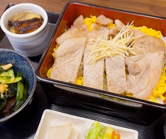 みやじ豚の煎り酒仕立て重