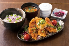 チキンカツのおろしポン酢と枝豆ゆかりご飯定食
