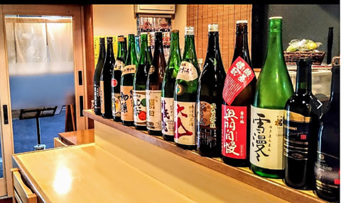 山形のお酒と料理が楽しめるお店です。季節のお料理や新鮮なお刺身をお楽しみください