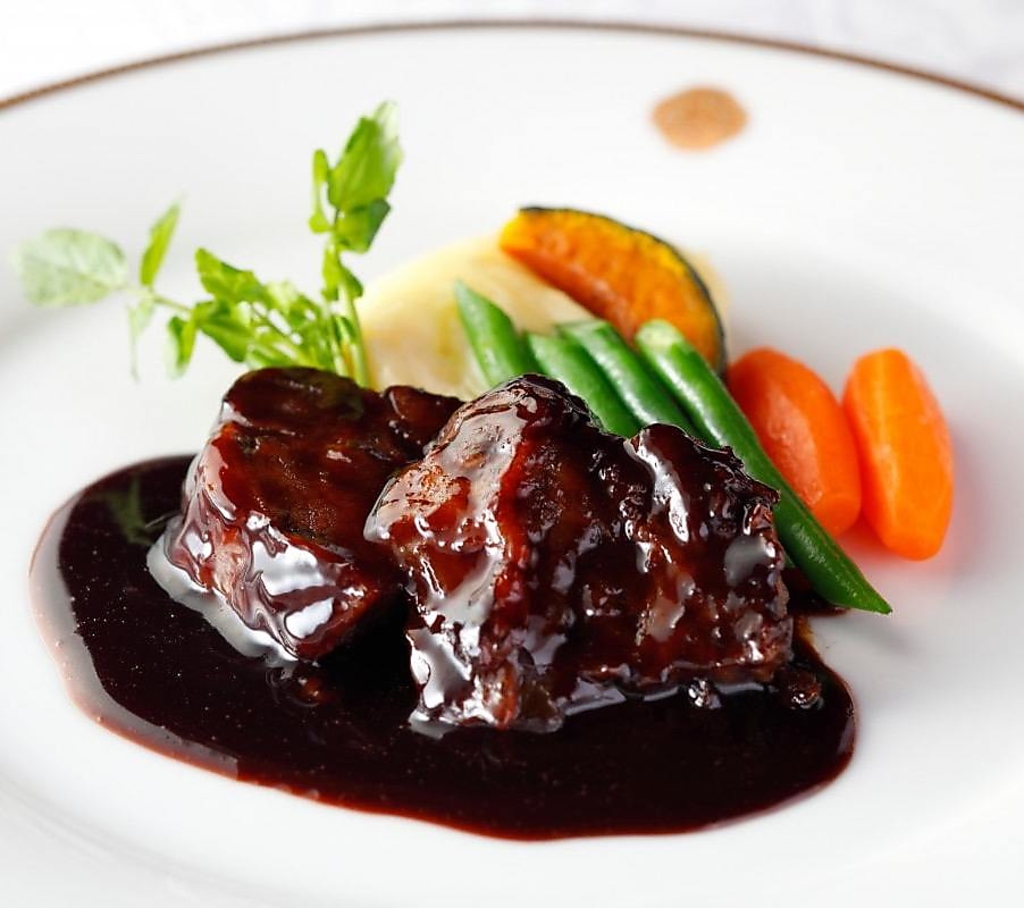 炭火焼&ワインバル イロリアの写真ギャラリー