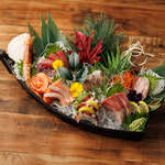 新鮮食材を使用した単品メニューも多数！大人数のご宴会に最適な個室居酒屋です◎