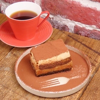 パティシエが生む自家製スイーツ