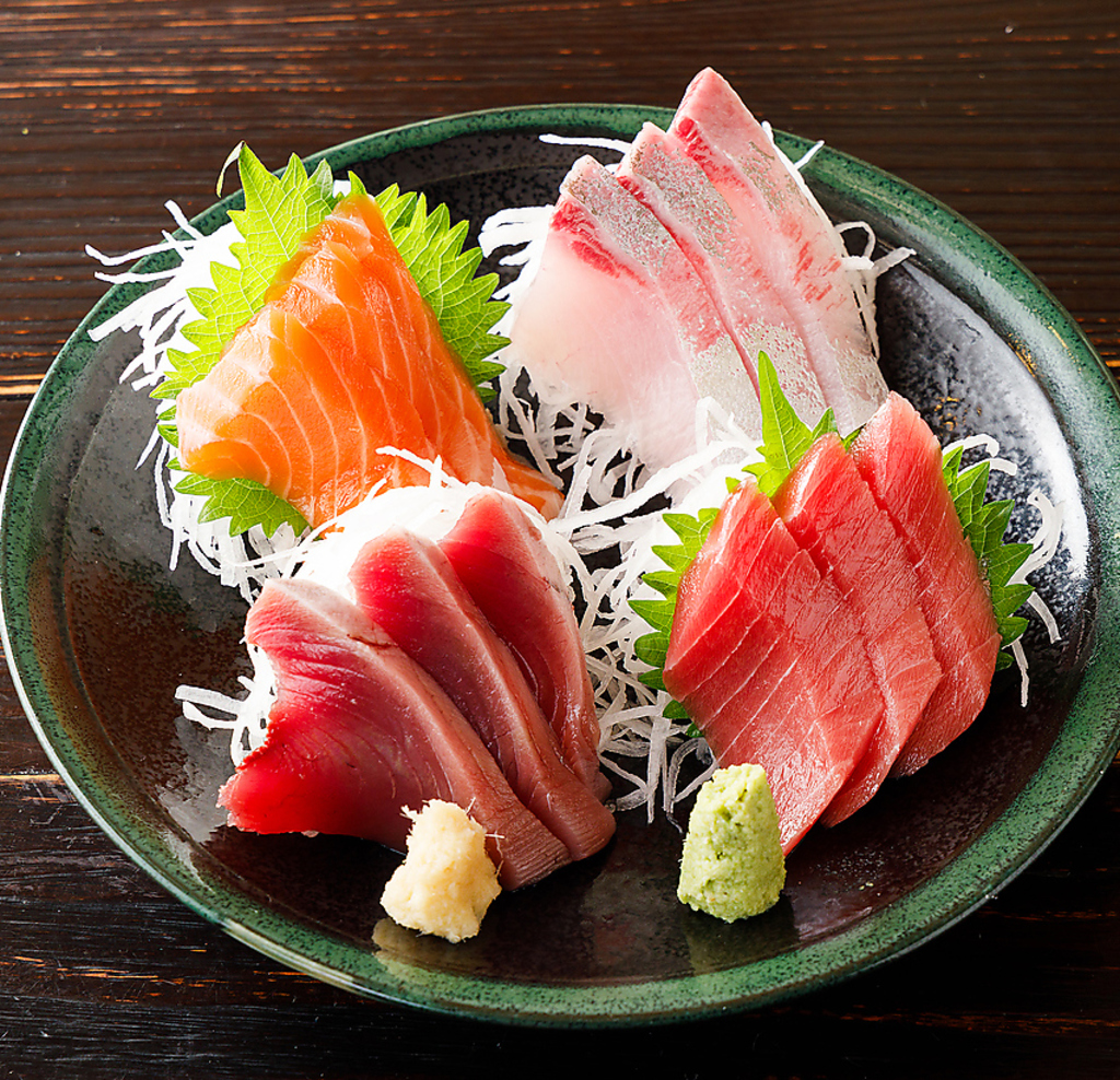 宴会に華を添える鮮魚あり。