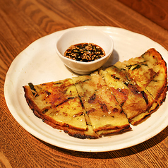 にらたっぷりチヂミ