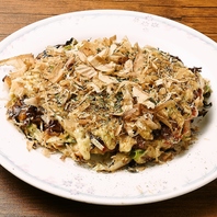 絶品の鉄板焼きメニューや一品料理を味わえます♪