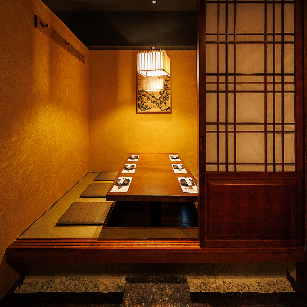 海浜幕張駅スグ☆最大70名様まで個室完備♪！女子会・合コンに◎