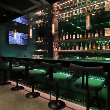 Bar EARTH バーアース 名古屋の雰囲気1