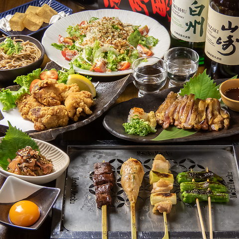 様々な部位を使用した串焼きを鶏・牛・豚肉でご用意。炭火で焼いた絶品を召し上がれ！