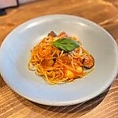 モッツァレラチーズと揚げなすのトマトソースパスタ