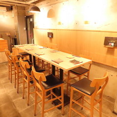 広々10名テーブルもご準備可能！女子会や各種宴会、記念日デートなどさまざまなプライベートジーンにぴったり♪『炎帝』で忘れられないひと時をお過ごしくださいませ！