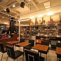 WIRED CAFE　フレンテ明大前店の写真2