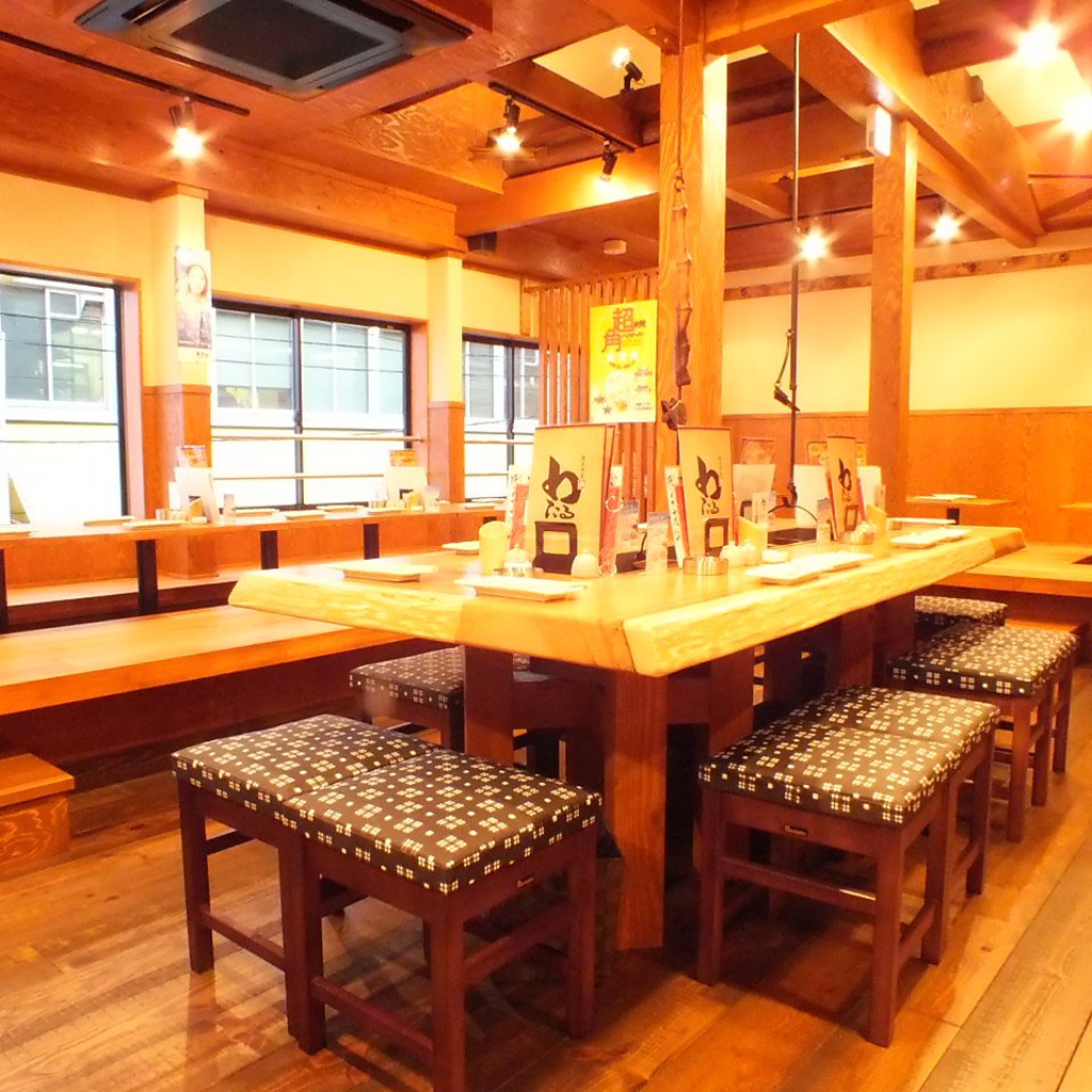 開放的な店内は、普段使いに◎ふらっと訪れたくなるお店。