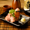 料理メニュー写真 白レバー刺し