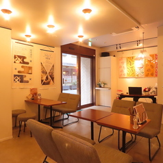 4名様用テーブル席です。