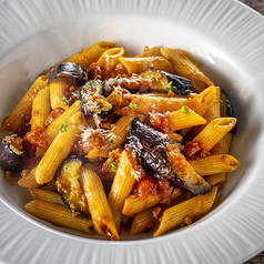 茄子とミートソースのペンネ