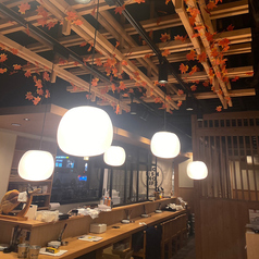 牛タンと寿司酒場 ひとにぎり 南草津店の雰囲気3