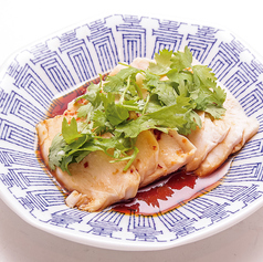 蒸し鶏のパクチーピリ辛ダレ