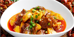 ジャガイモと牛肉の四川風煮込み