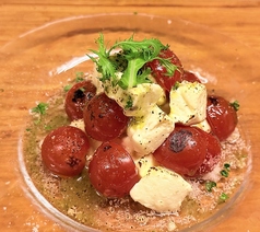トマトとクリームチーズの焼きカプレーゼ
