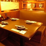少人数には個室感覚のおこもり席★女子会や気の合う仲間との飲み会に♪※写真は系列店