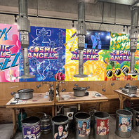 店内BGMもスターダム選手入場曲で大盛り上がり♪