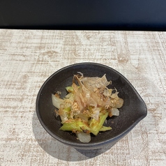 独活とセロリの梅肉和え