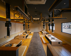 最大28名様。貸切をご利用の際は店舗までお問い合わせ下さい。