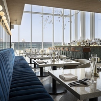 解放感と落ち着きが共在