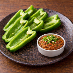 生ピーマン肉味噌