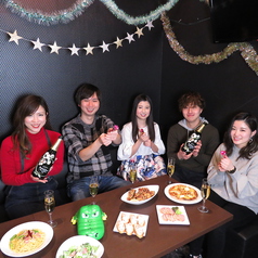 4名～22名様までまとまって座って頂けるテーブル席♪合コンや友達同士の飲み会におすすめです！【三宮/貸切/誕生日/二次会/歓迎会/送別会/プロジェクター】