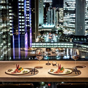 マンハッタンテーブルの雰囲気1