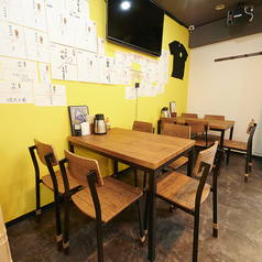 大人数での宴会にも最適な当店では、20名様の利用で2時間貸切が可能です。特別な日やイベントにぴったりです。友人や家族と過ごす楽しいひと時を、心ゆくまでお楽しみください◎