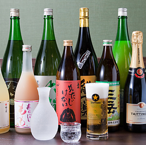豊富な日本酒と旬の食材を楽しめます！