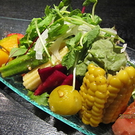 旬素材を活かす、彩り豊かな創作料理で楽しむ