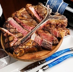 肉が旨いカフェ、NICKSTOCK。貸切宴会受付中！