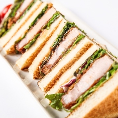 三元豚かつサンド