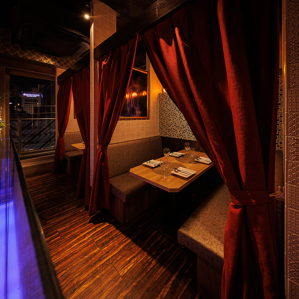 【名古屋駅徒歩3分】個室＆テラス席の肉ビストロで贅沢時間！コース3980円～