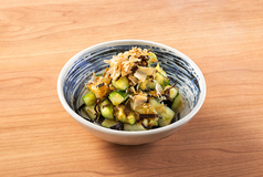 宗田節と塩昆布のたたききゅうり