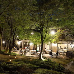 ペットも一緒に食事をお楽しみいただけます。ご好評いただいておりますビアガーデンは来年も開催を予定★最大100名様までご宴会も可能!お気軽にご相談ください。