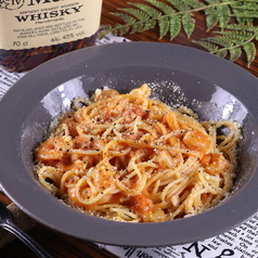 エビのトマトクリームパスタ