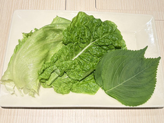 包み野菜盛り(レタス・サンチェ・えごま)