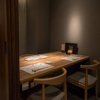 完全個室の贅沢空間でお食事をお楽しみください